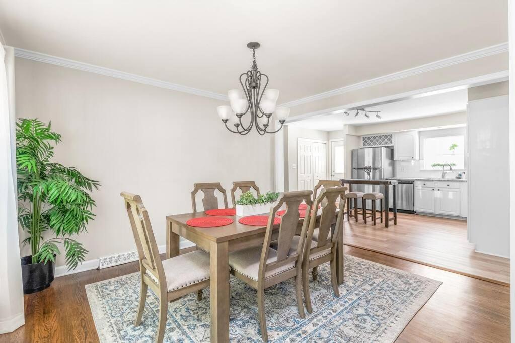 Spotless 4Br Near Clt Uptown, Fast Wi-Fi Apartman Charlotte Kültér fotó