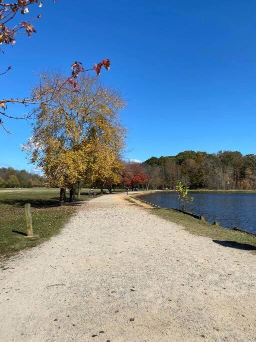 Spotless 4Br Near Clt Uptown, Fast Wi-Fi Apartman Charlotte Kültér fotó